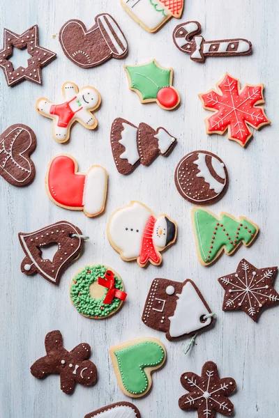 Vista de cerca de las coloridas galletas de Navidad —  Fotos de Stock