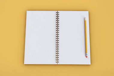3D Illustration. Boş sarmal defter şablonu, izole edilmiş sarı arka planda kurşun kalemle. Tasarım konsepti.
