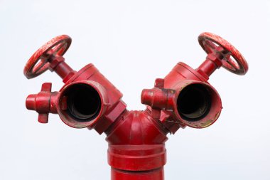 Su vanası ateş eski, kırmızı renk.