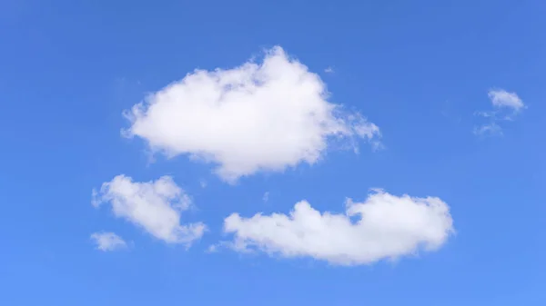 Mavi gökyüzü ve beyaz bulutlar parlak gün.