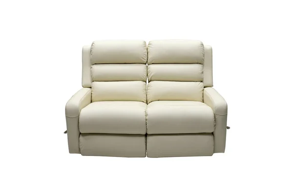 白い革張りのソファが白い背景に分離します — ストック写真