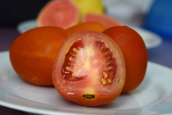 close up of sliced tomato