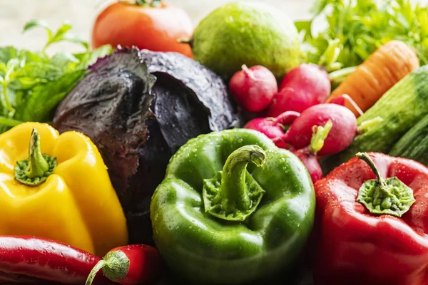 Bio Lebensmittel Hintergrundgemüse Korb Frisches Gemüse Korb Auf Einem Holztisch — Stockfoto