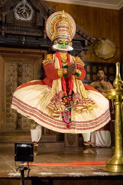 Fort Kochi India 16Th November 2017 Kathakali Performance Traditional Hindu — Stock Photo, Image