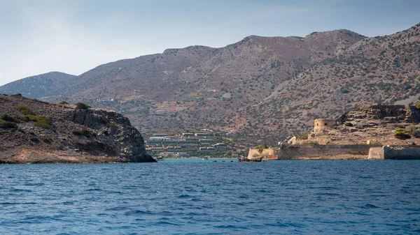Wyspa Spinalonga Historyczne Opuszczony Kolonii Trędowatych Krecie Miejscowości Plaka Tle — Zdjęcie stockowe