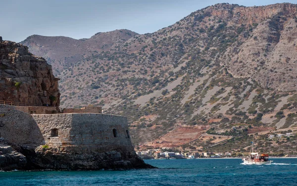 Isola Spinalonga Storica Colonia Lebbrosi Abbandonata Creta Con Sullo Sfondo — Foto Stock