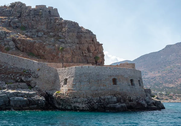 Isola Spinalonga Storica Colonia Lebbrosi Abbandonata Creta Con Sullo Sfondo — Foto Stock