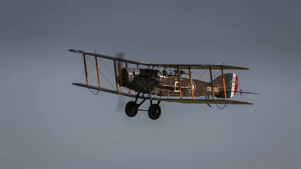 Biggleswade イギリス 2018 次世界大戦ヴィンテージ 1917 ブリストル 戦闘爆撃機でシャトルワース コレクション飛行 — ストック写真