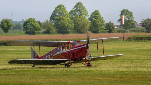 Biggleswade Storbritannien Maj 2018 Vacker Vintage Havilland Hornet Moth Landning — Stockfoto