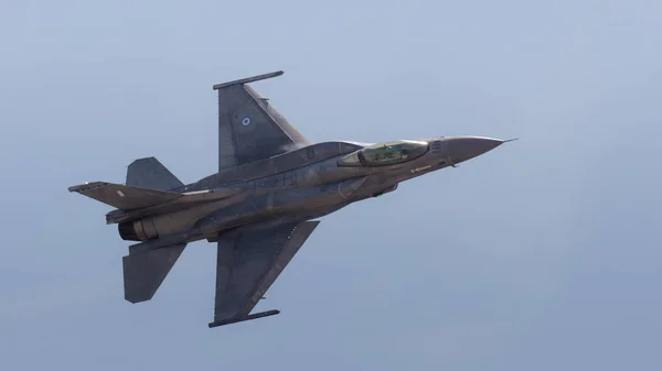 Грецький F16 винищувач — стокове фото