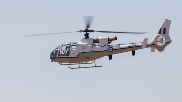 Винтажный вертолет Westland Gazelle — стоковое фото