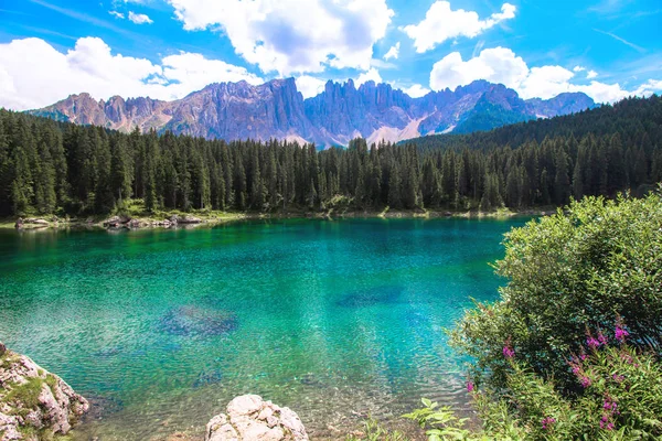 Karersee Güzel Görünümü Talyanca Lago Carezza South Tyrol Talya Için — Stok fotoğraf