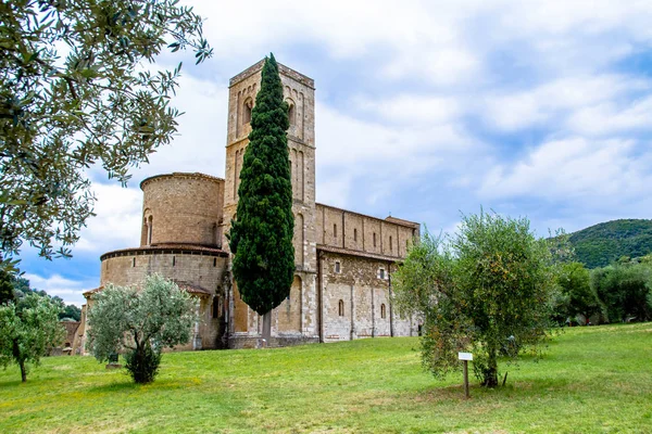 トスカーナ イタリアでサンタンティモ修道院 — ストック写真