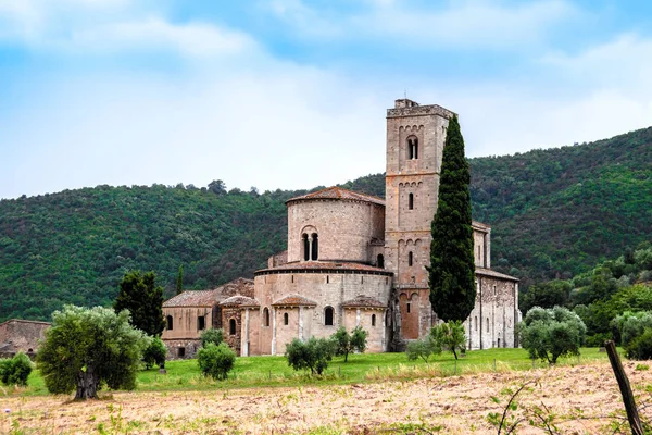 トスカーナ イタリアでサンタンティモ修道院 — ストック写真