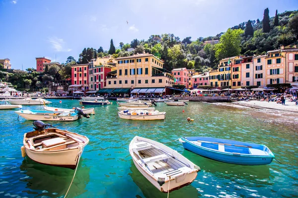 Portofino, en italiensk berömd semesteranläggning. — Stockfoto