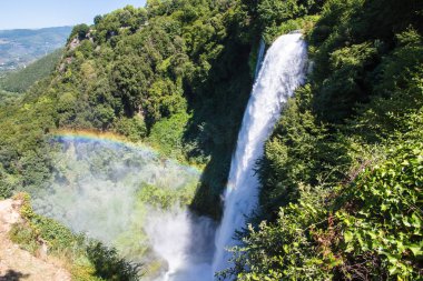 Cascata delle Marmore'un en iyi görünümü, İtalya