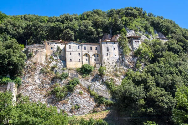 De Hermitage van Greccio Sanctuary in Italië — Stockfoto