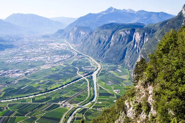 View of the Val d'Adige,  a valley of the Adige river, Italy, — Stock Photo, Image