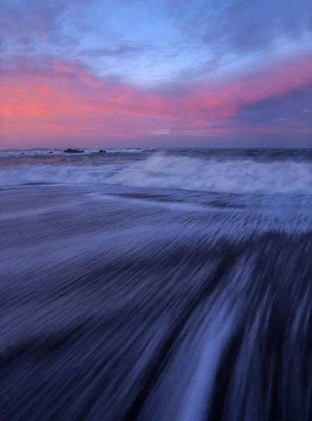 Pasifik Okyanusu Gündoğumu
