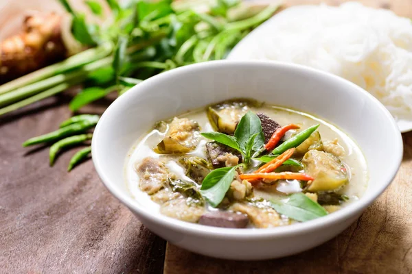 Pollo al curry verde, comida tailandesa — Foto de Stock