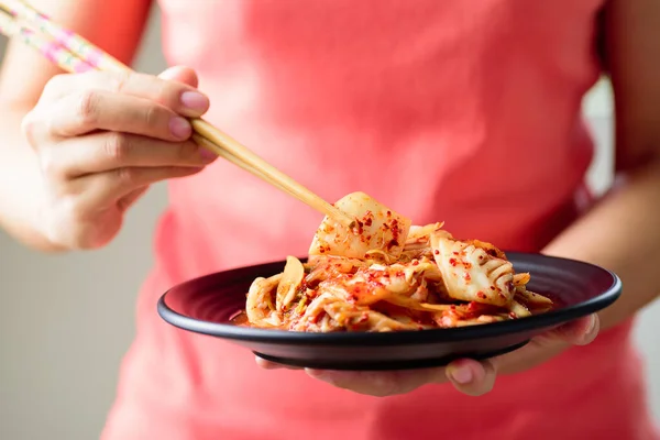 Kimchi Cabbage Plate Holding Hand Eating Korean Food — Stock Photo, Image