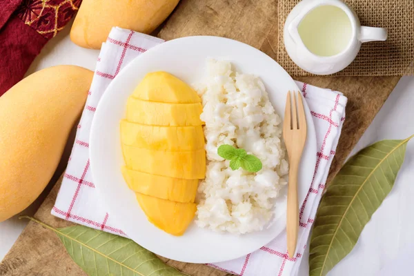 Thai Dessert Mango Sticky Rice Plate Khao Niew Muang — Stock Photo, Image