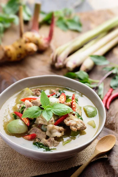 Thailändisches Essen Grünes Curry Mit Schweinefleisch Kang Keaw Wan Einer — Stockfoto