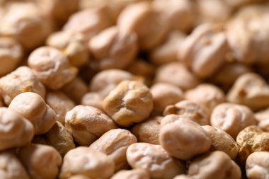 Organik kurutulmuş nohut dokusu, sağlıklı besin bileşeni.