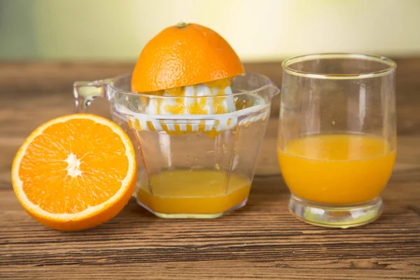 Orangen Orangensaft Saftpresse — Stockfoto