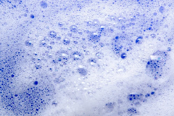 makro yakın çekim sabun köpük Bubble mavi zemin üzerine