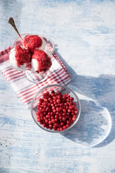 Cranberries Glass Plate Bowl Ice Cream Jam Red White Napkin — Stock Photo, Image