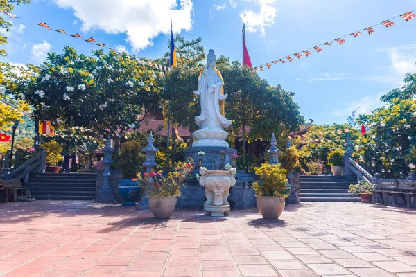 Wyspa Con Dao Wietnam Maja 2020 Van Son Pagoda Wyspy — Zdjęcie stockowe