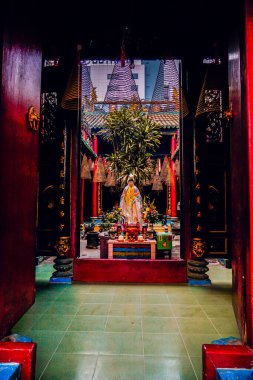 Ho Chi Minh Şehri, Vietnam - JAN 11,2020: Thien Hau Tapınağı (Hoi quan Quang Trieu pagoda) - Ho Chi Minh Şehri (Saigon), Vietnam
