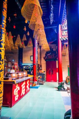 Ho Chi Minh Şehri, Vietnam - JAN 11,2020: Thien Hau Tapınağı 'nın giriş kapısı (Hoi quan Quang Trieu pagoda) - Ho Chi Minh Şehri' ndeki (Saigon) Vietnam 'daki Vietnam Çin tapınağından biri