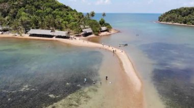 Kien Luong, Kien Giang, Vietnam 'daki Ba Lua Takımadası' nın (diğer adı Binh Tri Adası) havadan görünüşü.