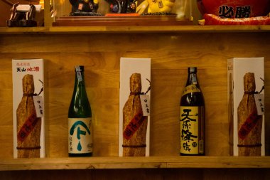 Ho Chi Minh şehri, Vietnam - 22 Haziran 2020: Ho Chi Minh, Vietnam 'da Japon suşi restoranında Japon dekorasyonu