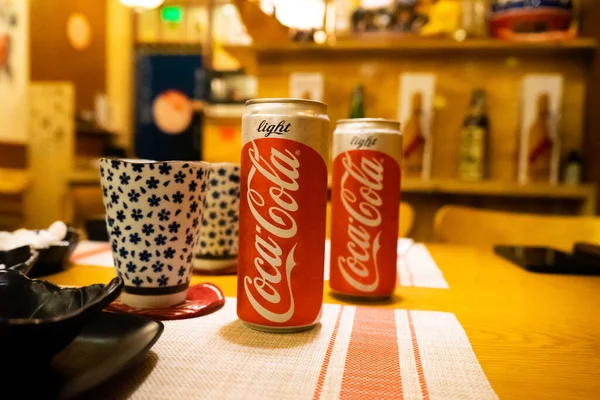 Chi Minh Vietnam Juni 2020 Cool Cocacola Bokser Bordet Bordsetting – stockfoto