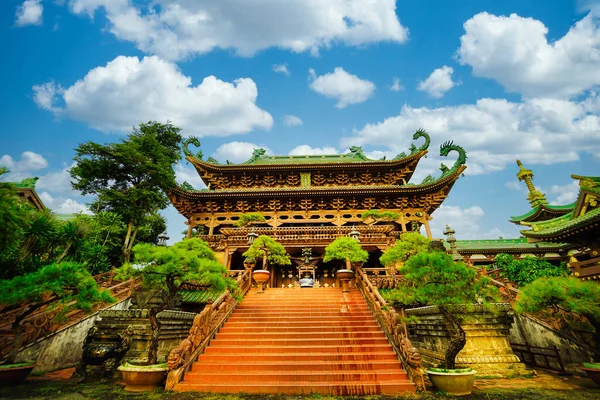 Minh Thanh Pagoda Majestátní Buddhistická Architektonická Stavba Městě Pleiku Vietnamu — Stock fotografie