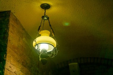 Mui Ne, Phan Thiet, Vietnam - 25 Temmuz 2020: RD Şarap Şatosu (yerel adı Lau dai ruou vang), Mui Ne 'de büyük bir tesis olan Sea Links City' de turistlerin ilgi duyduğu popüler bir yerdir..