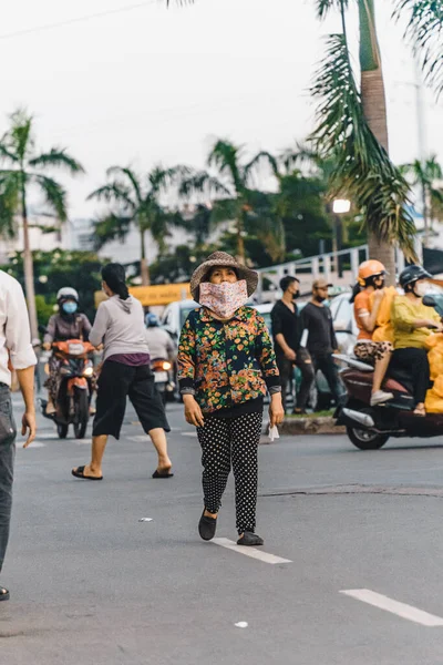 Cidade Chi Minh Vietnã Julho 2020 Pessoas Locais Fazem Compras — Fotografia de Stock