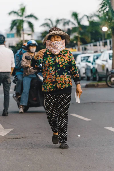 Chi Minh Wietnam Lipca 2020 Lokalni Ludzie Robią Zakupy Supermarkecie — Zdjęcie stockowe