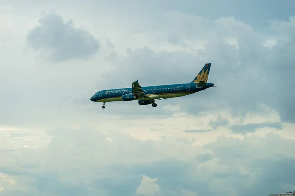 Cidade Chi Minh Vietnã Agosto 2020 Vietnam Airlines Sobrevoa Áreas — Fotografia de Stock