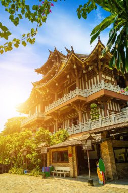 Khanh An Pagoda 'nın erken güneşindeki güzel manzara, Ho Chi Minh şehri, Vietnam - Saigon' daki küçük Japonya. Seyahat ve manzara konsepti.