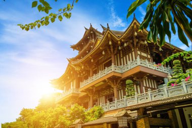 Khanh An Pagoda 'nın erken güneşindeki güzel manzara, Ho Chi Minh şehri, Vietnam - Saigon' daki küçük Japonya. Seyahat ve manzara konsepti.