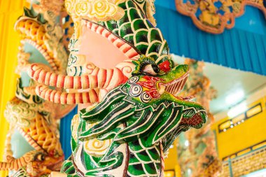 Tay Ninh vilayeti, Vietnam - 01 Ekim 2020: Tay Ninh vilayetinde bir Cao Dai Tapınağı içinde iç mimari ve dekorasyon, ho chi minh şehri, Vietnam