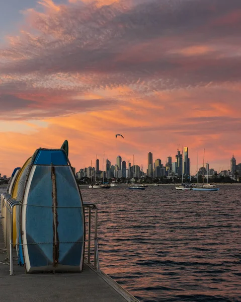 Avustralya, St Kilda 'dan Melbourne silueti