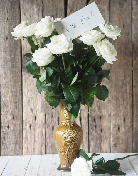 Lugar Para Sms Cartão Com Flores Buquê Rosas Brancas Vaso — Fotografia de Stock