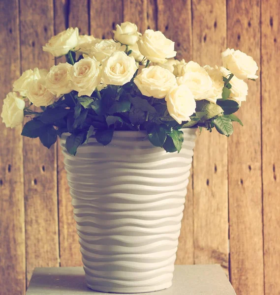 Processamento Arte Vintage Aplicando Filtro Fundo Flor Grande Buquê Rosas — Fotografia de Stock