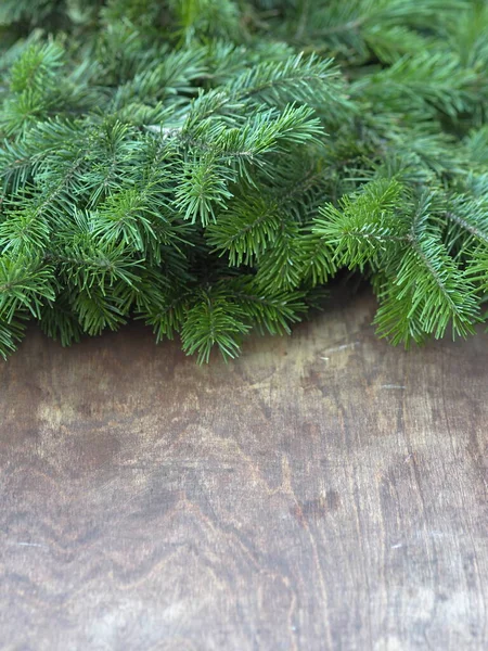Świąteczne Lub Świąteczne Tło Ciężary Sosny Drewnianym Tle Cynamonu — Zdjęcie stockowe