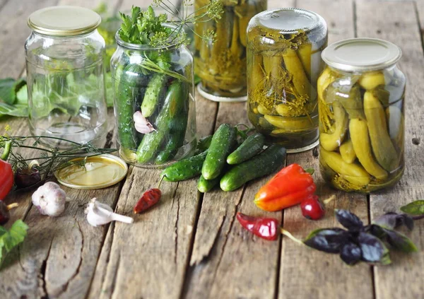 Jars Cucumbers Ingredients Pickling Wooden Ancient Natural Table Process Preserving — Stock Photo, Image